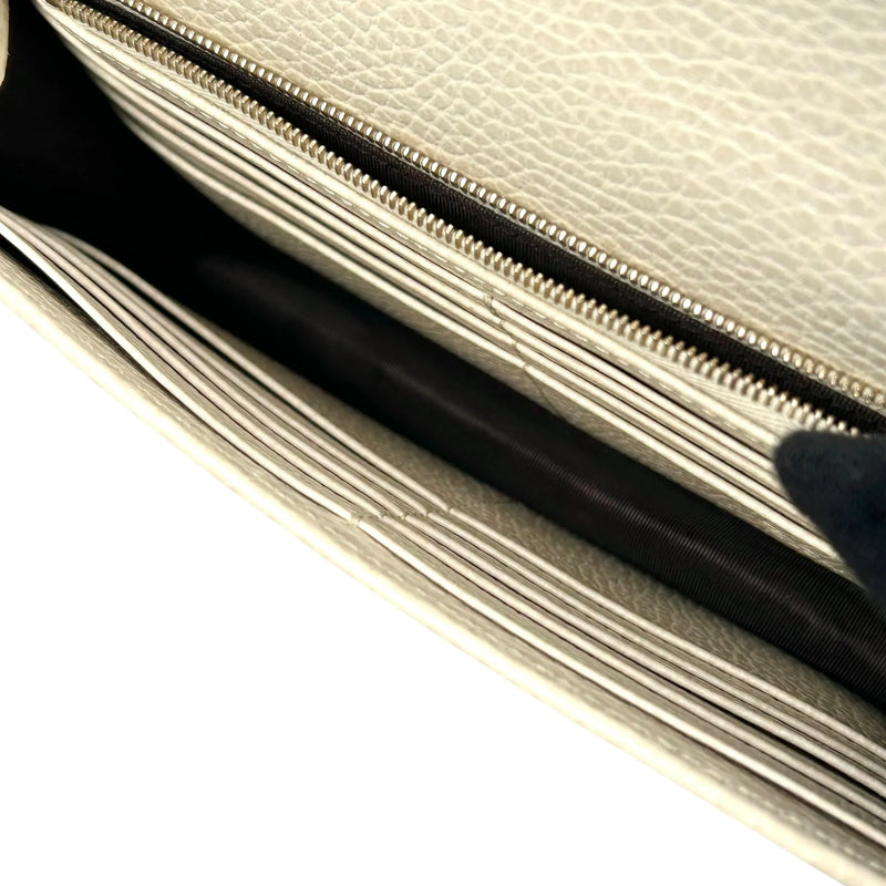 GUCCI Interrocking G Chain Wallet Shoulder Bag - Cream White