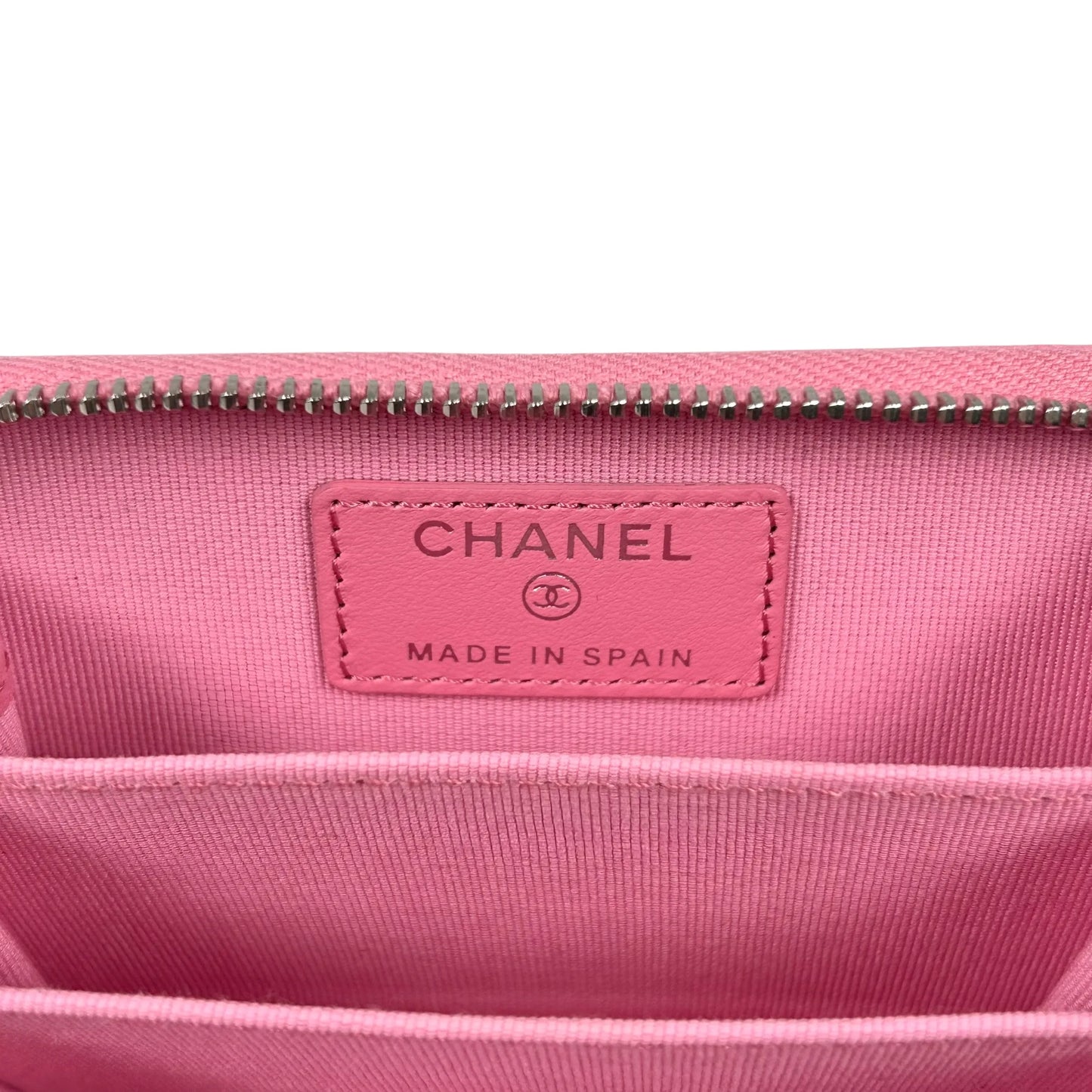 CHANEL Boy Chanel Zippy Coin Case Compact Wallet - Pink