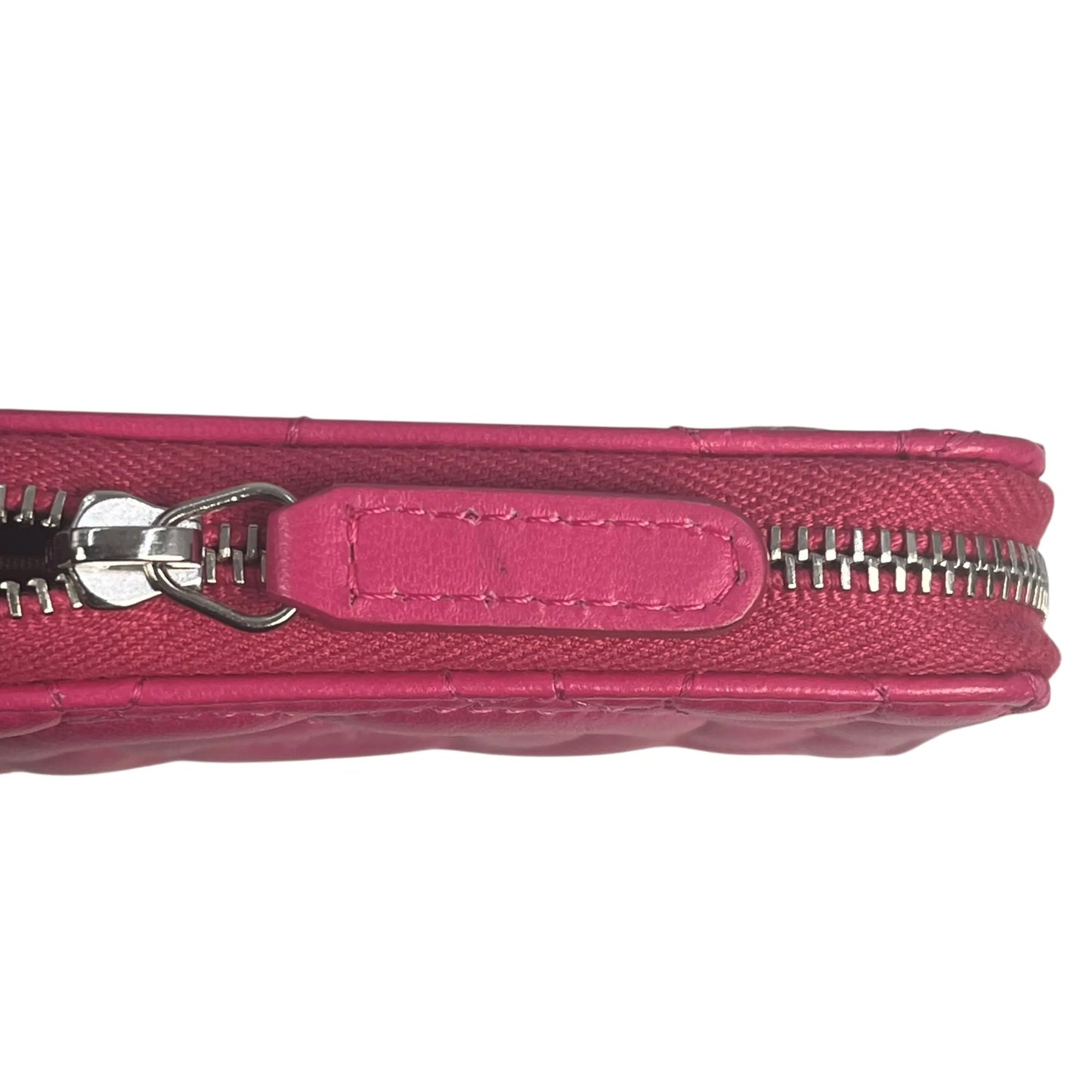 CHANEL Camellia Embossed Coin Case - Pink