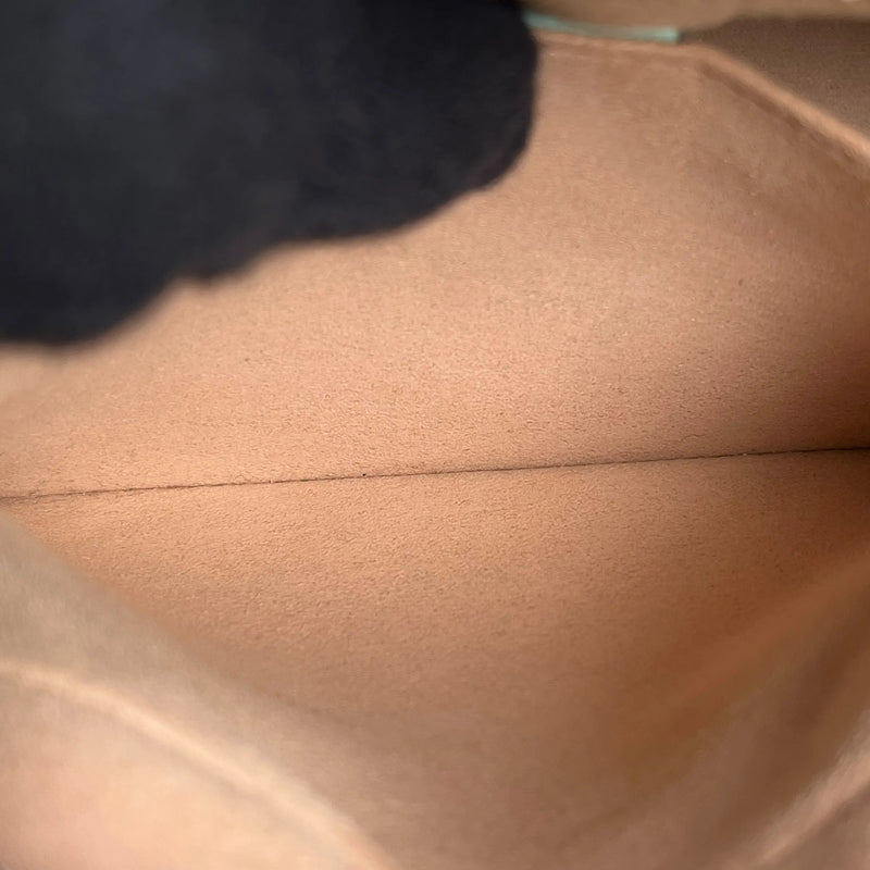 GUCCI GGマーモント キルティング レザー チェーンショルダーバッグ - マルチカラー