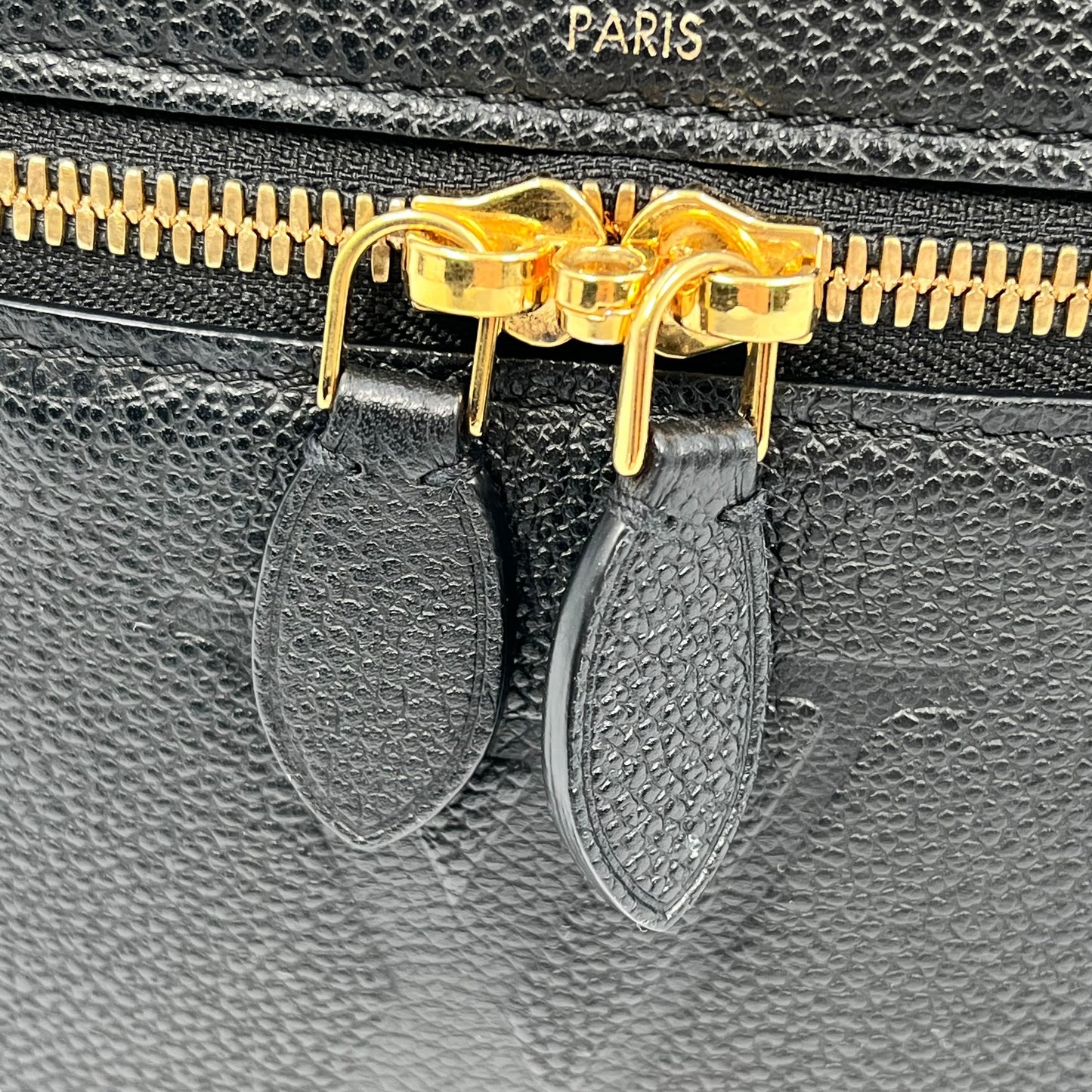 Louis Vuitton Amplant VantiyPM