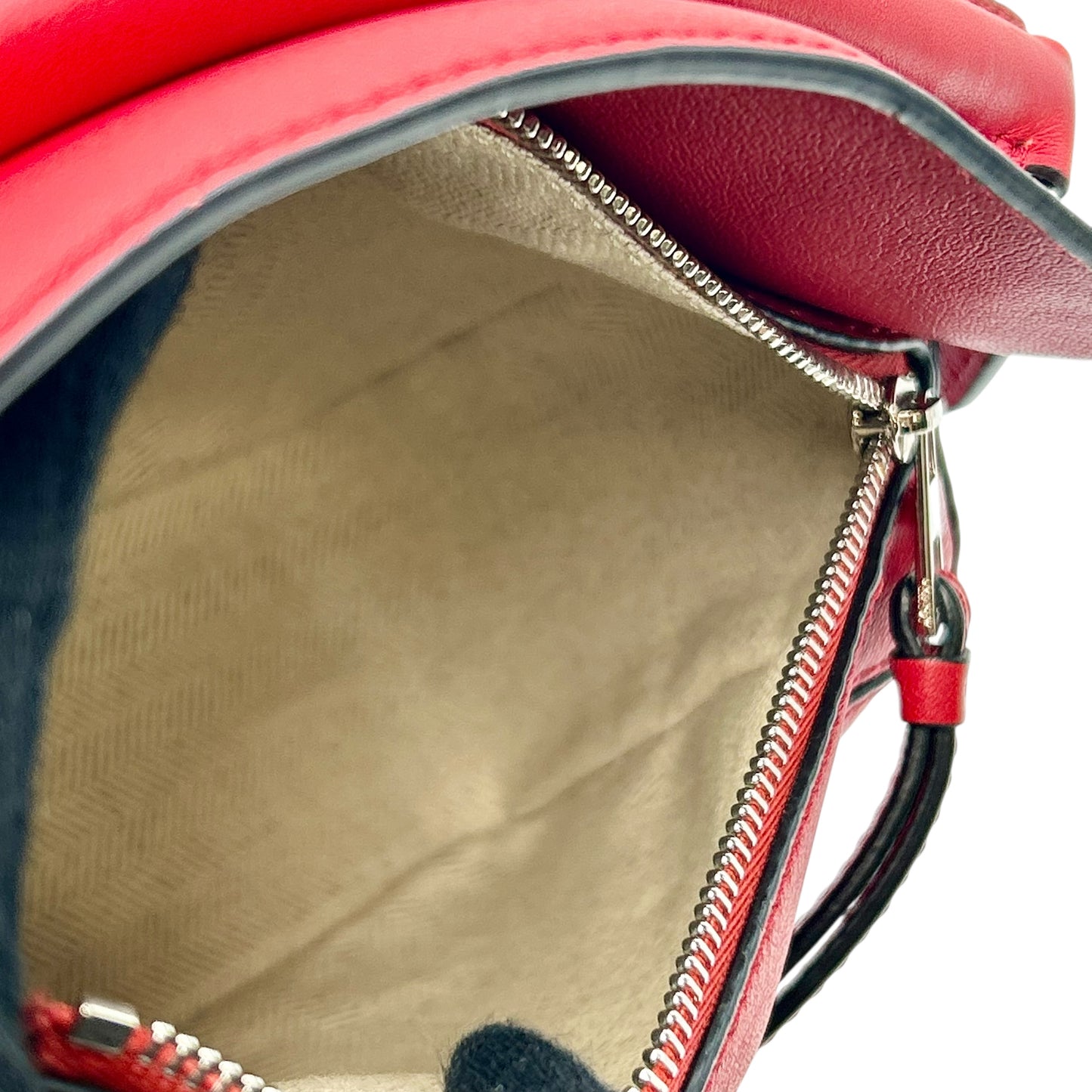 LOEWE Puzzle Mini Bag Red Hand Bag - Red
