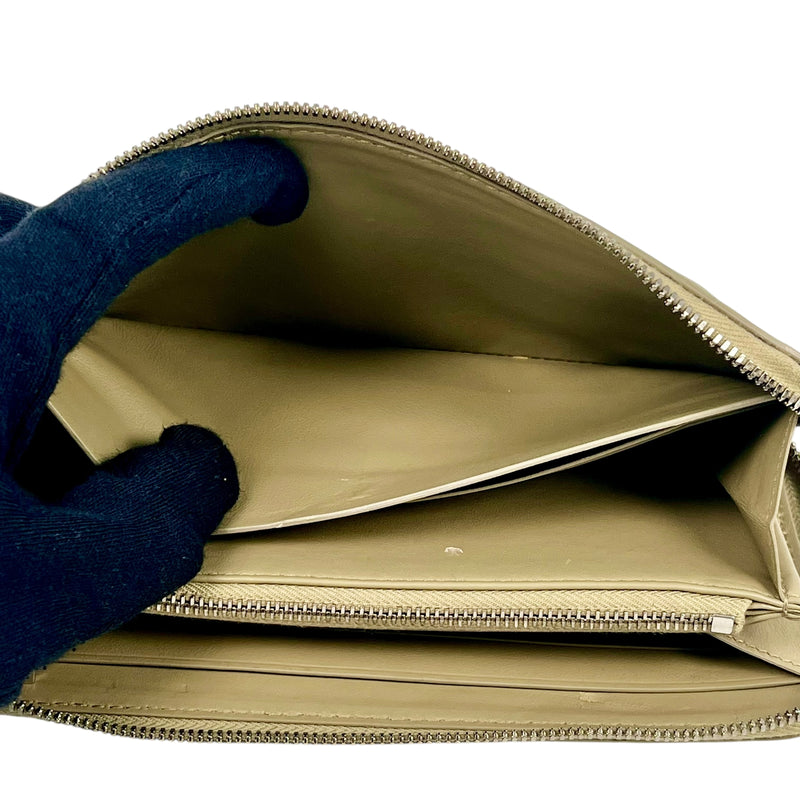Bottega Veneta Maxi Intrecciato Zip Around Long Wallet - Beige