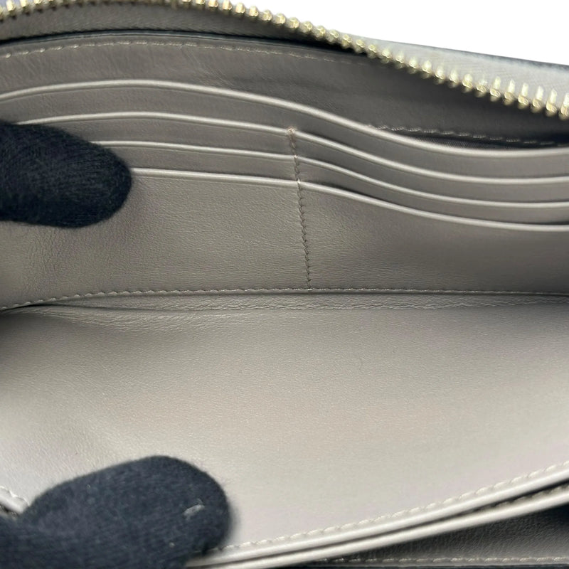 Valentino Rockstud Round Fastener Long Wallet - Gray