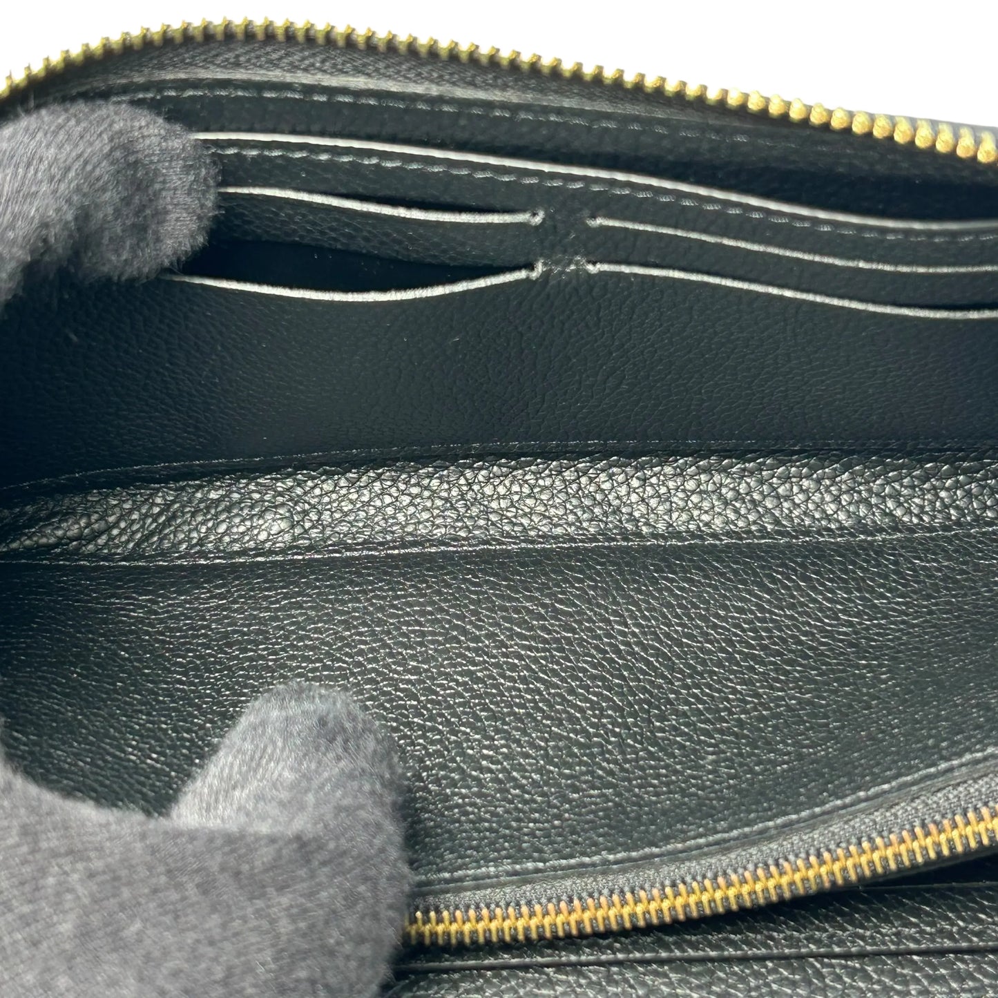 LOUIS VUITTON Portefeuille Monogram Empreinte Long Wallet - Black 