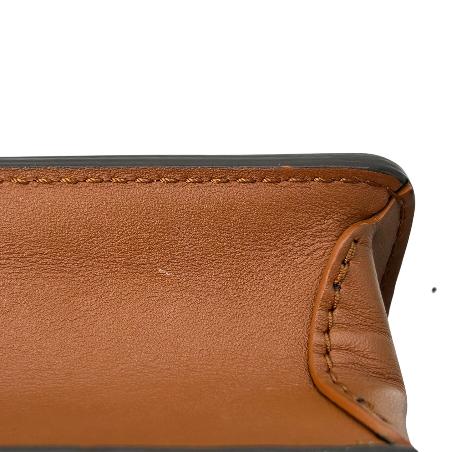 Louis Vuitton Dauphine MM