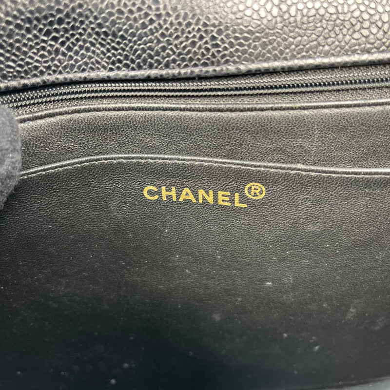 CHANEL Mademoiselle Chain Shoulder Bag - Black
