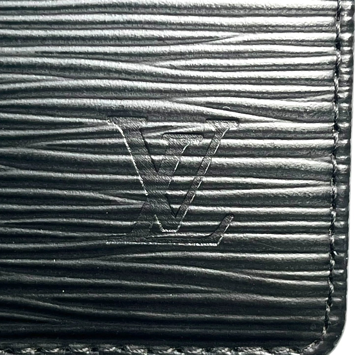 LOUIS VUITTON Epi Leather Wallet Card Case - Black 