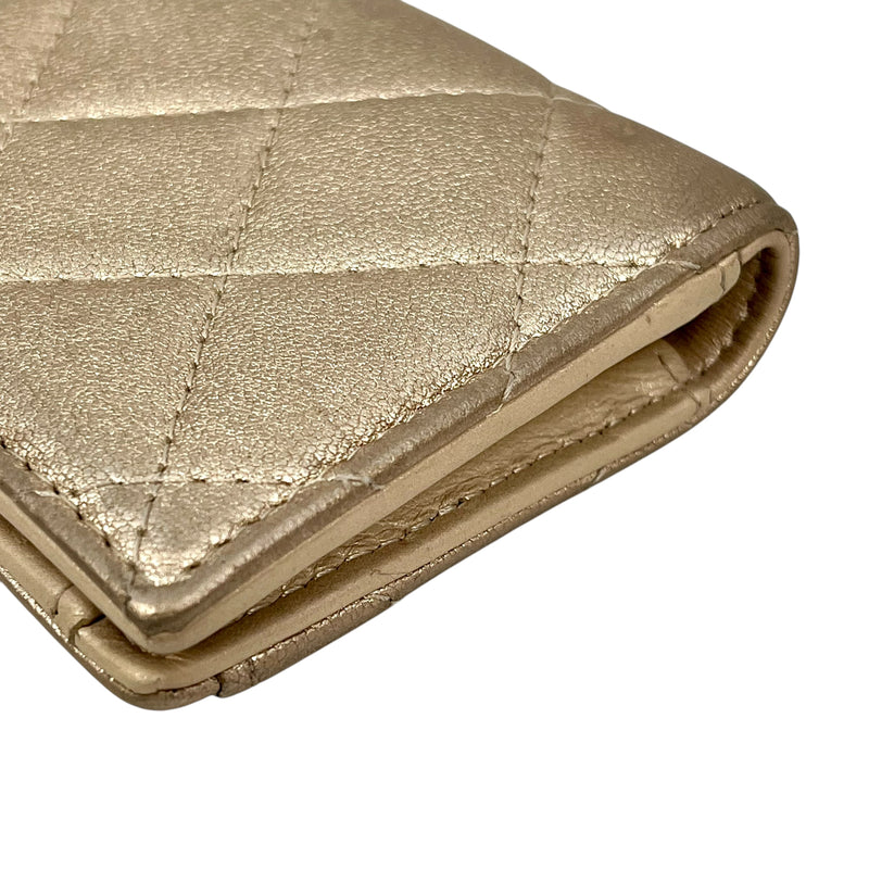 CHANEL Matelasse Caviar Skin Metallic Bi-Fold Compact Wallet