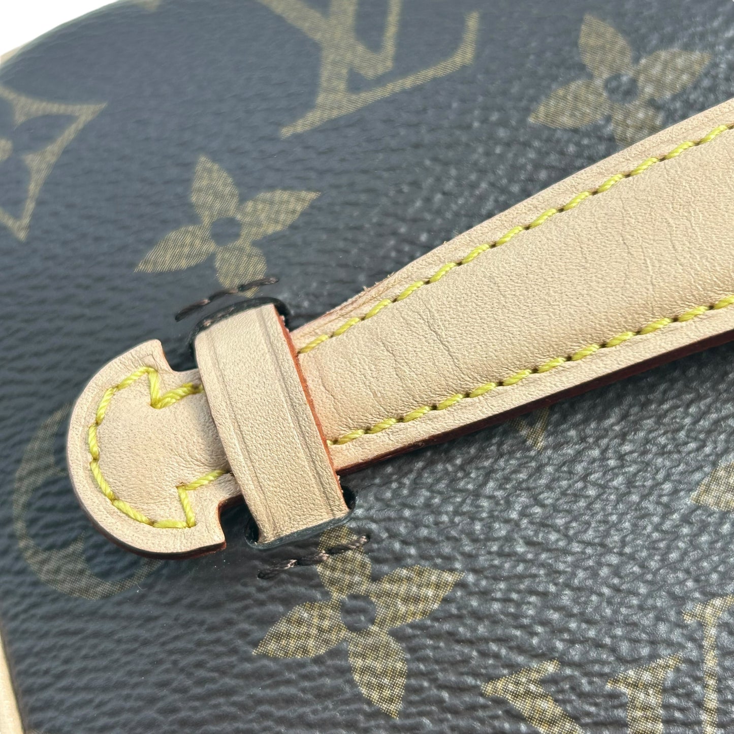 Louis Vuitton Nice Mini pouch