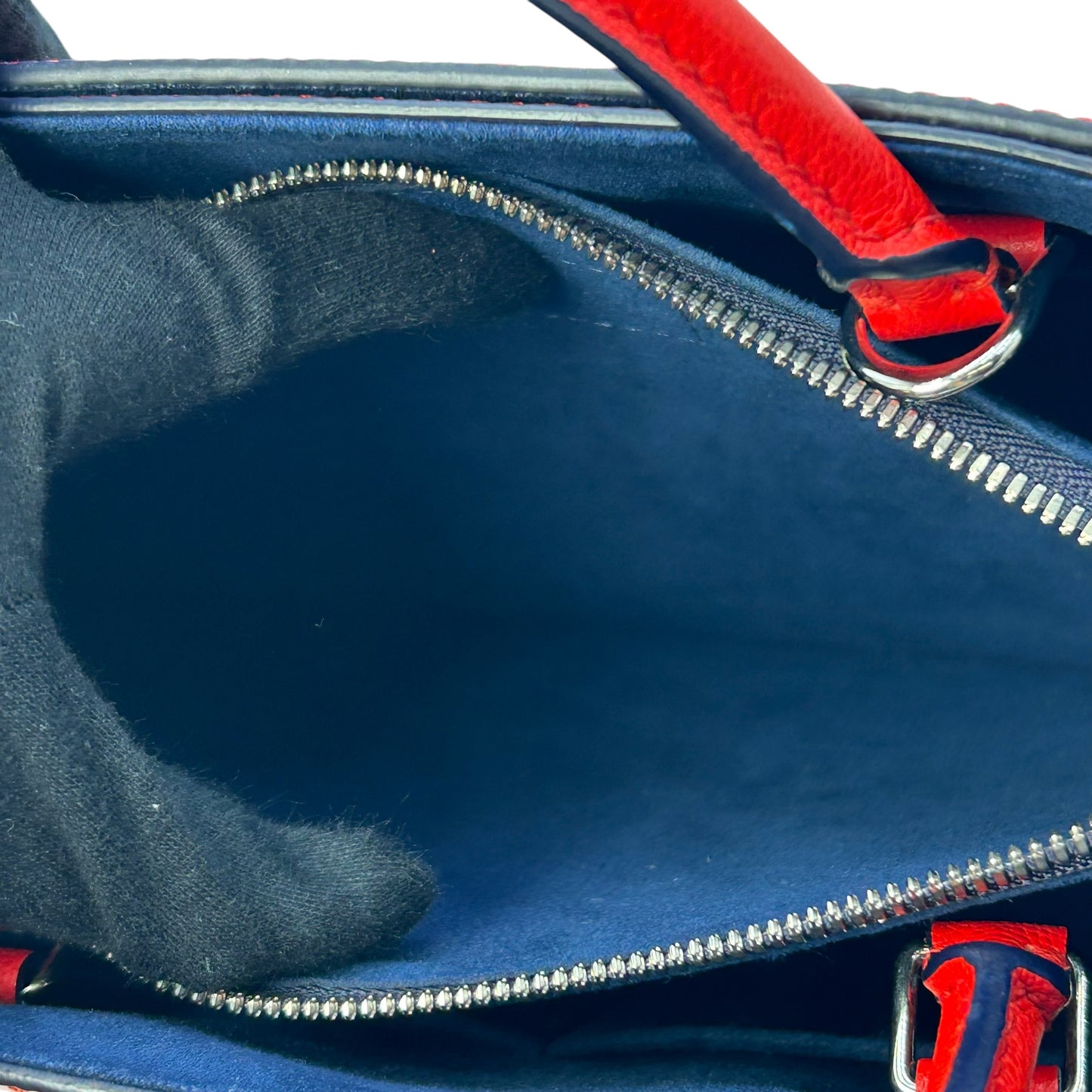 Louis Vuitton ツイスト トート コクリコ エピ レザー ハンドバッグ - レッド