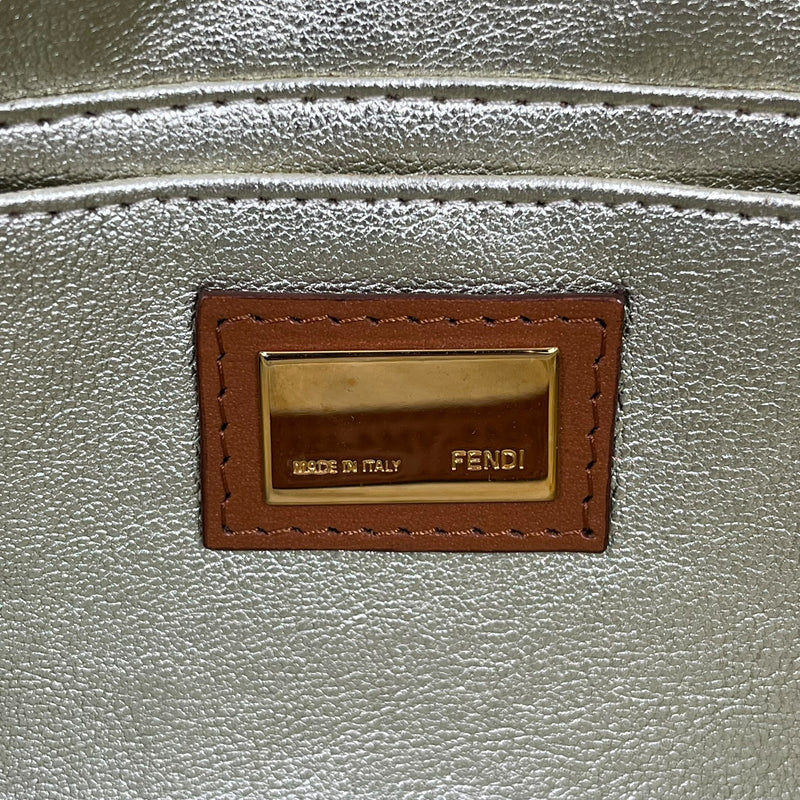 FENDI Covertible Baguette Shoulder Bag - Blue