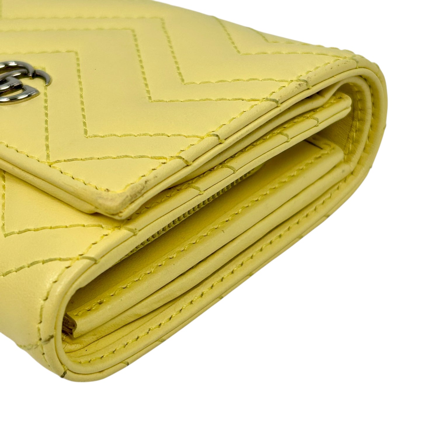 GUCCI GG Marmont Leather Compact Wallet - Yellow