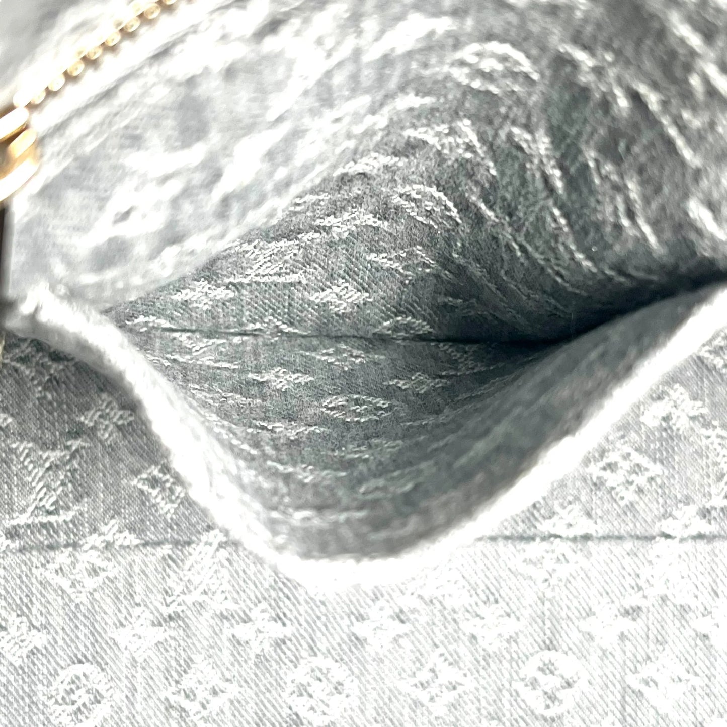 Louis Vuitton Monogram Denim MM Tote Bag - Blue Gray - 33685