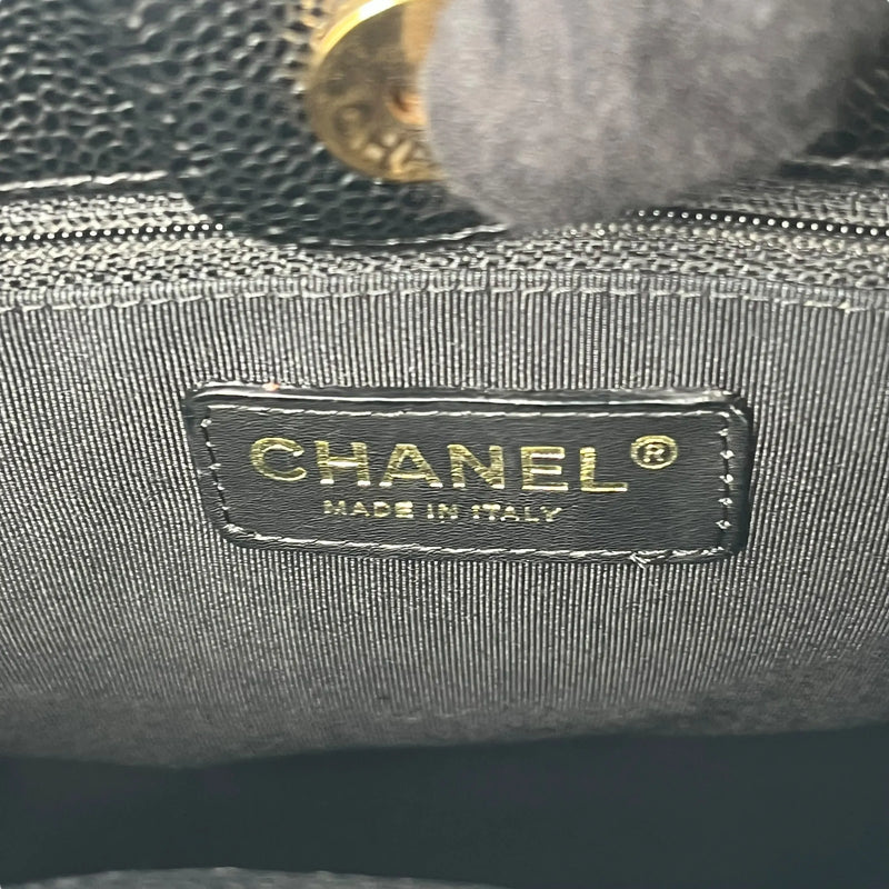 CHANEL Materasse PST Caviarskin Chain Tote Bag - Black