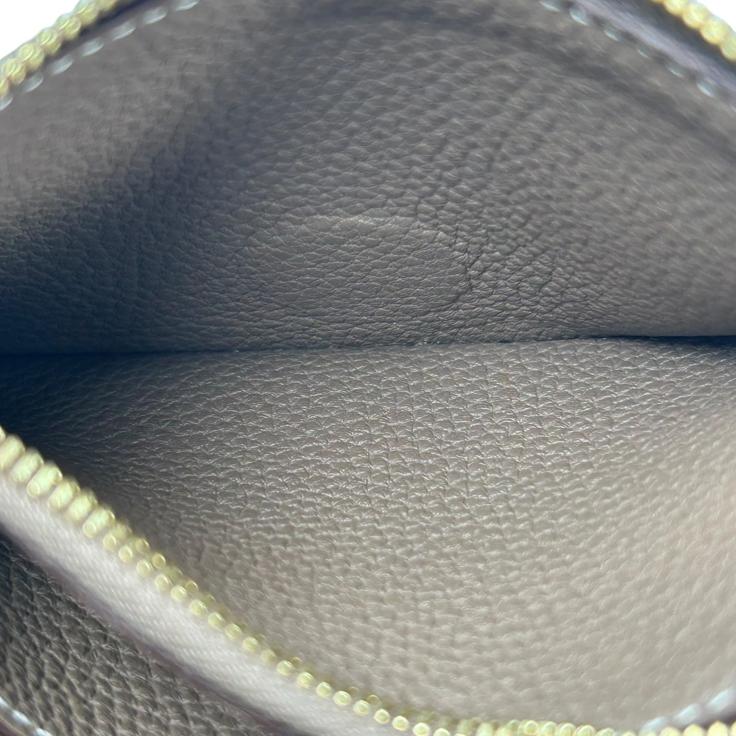 Hermes Dogon Togo Compact Wallet - Brown