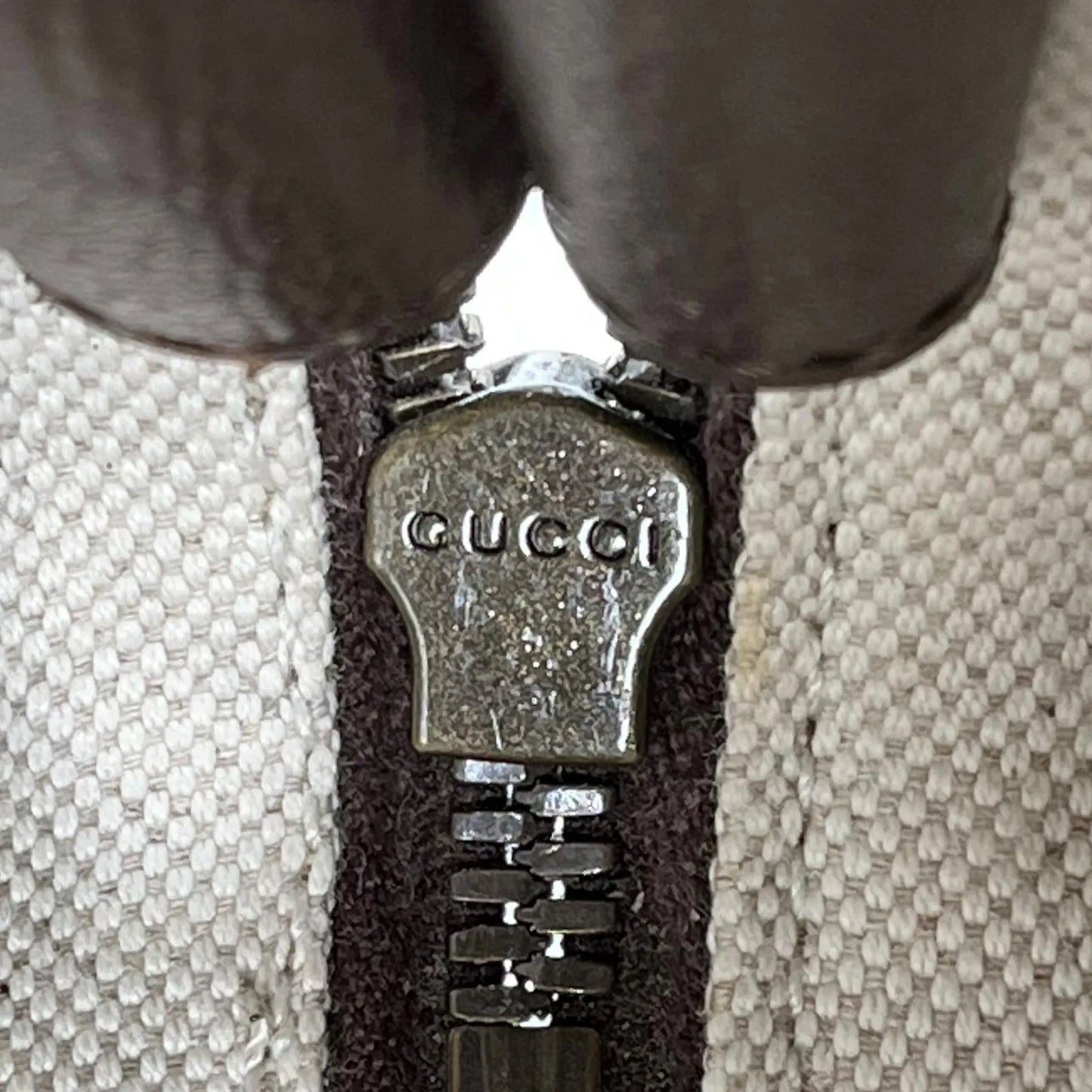 GUCCI オフディア スモール GGスプリーム キャンバス ショルダーバッグ - ブラウン