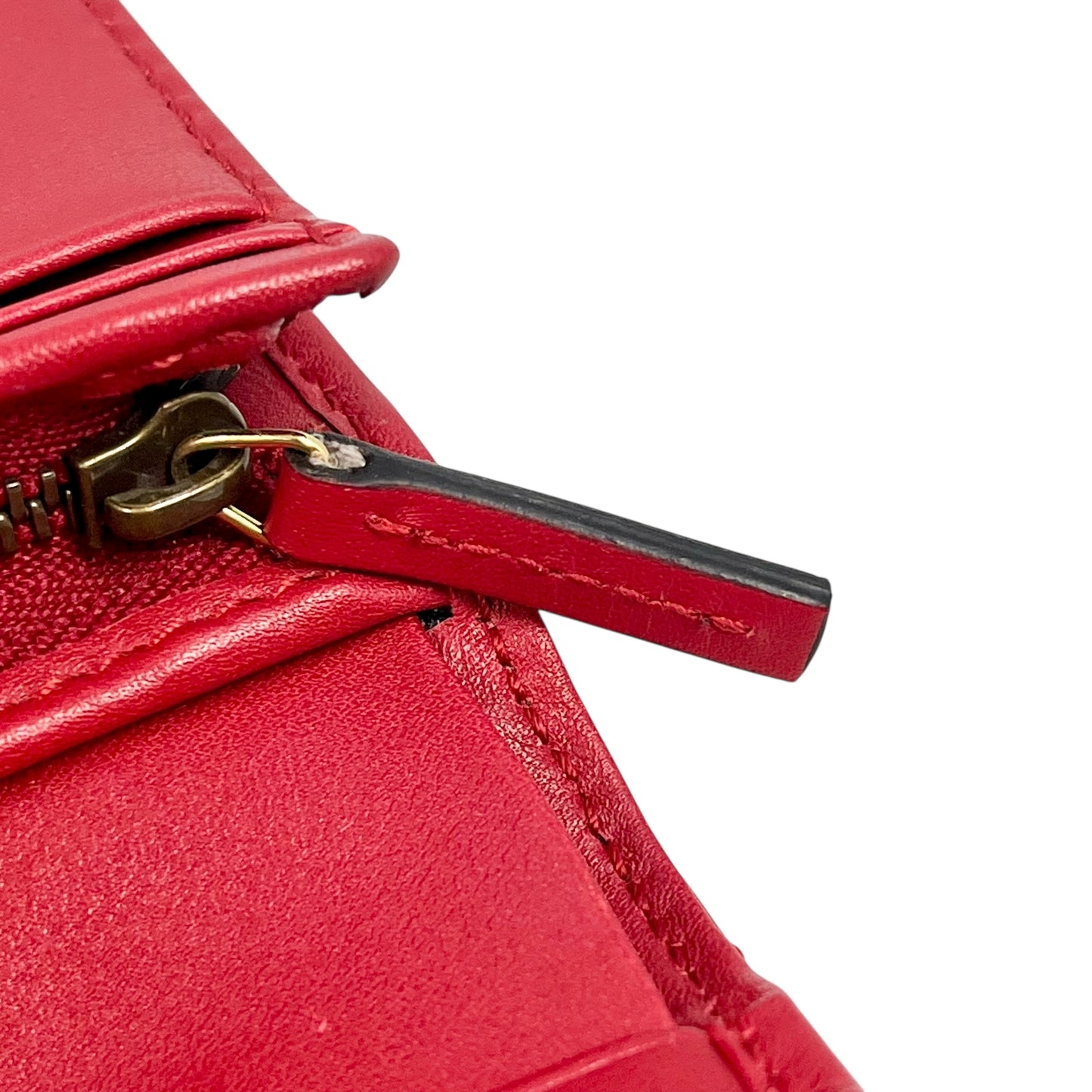GUCCI GG Marmont Compact Wallet - Red