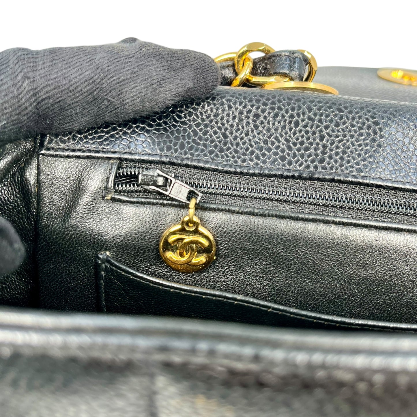 CHANEL Mademoiselle Chain Shoulder Bag - Black