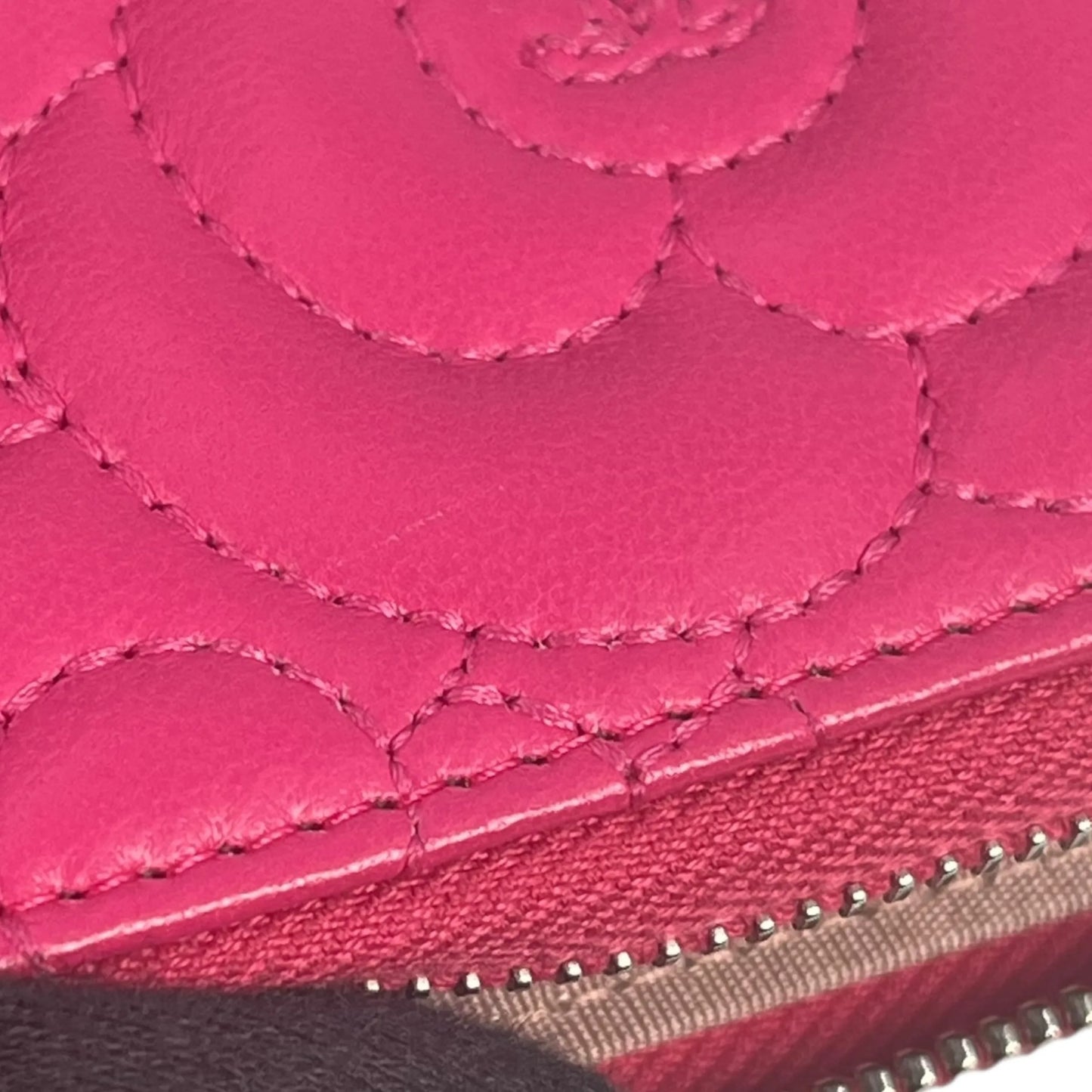 CHANEL Camellia Embossed Coin Case - Pink