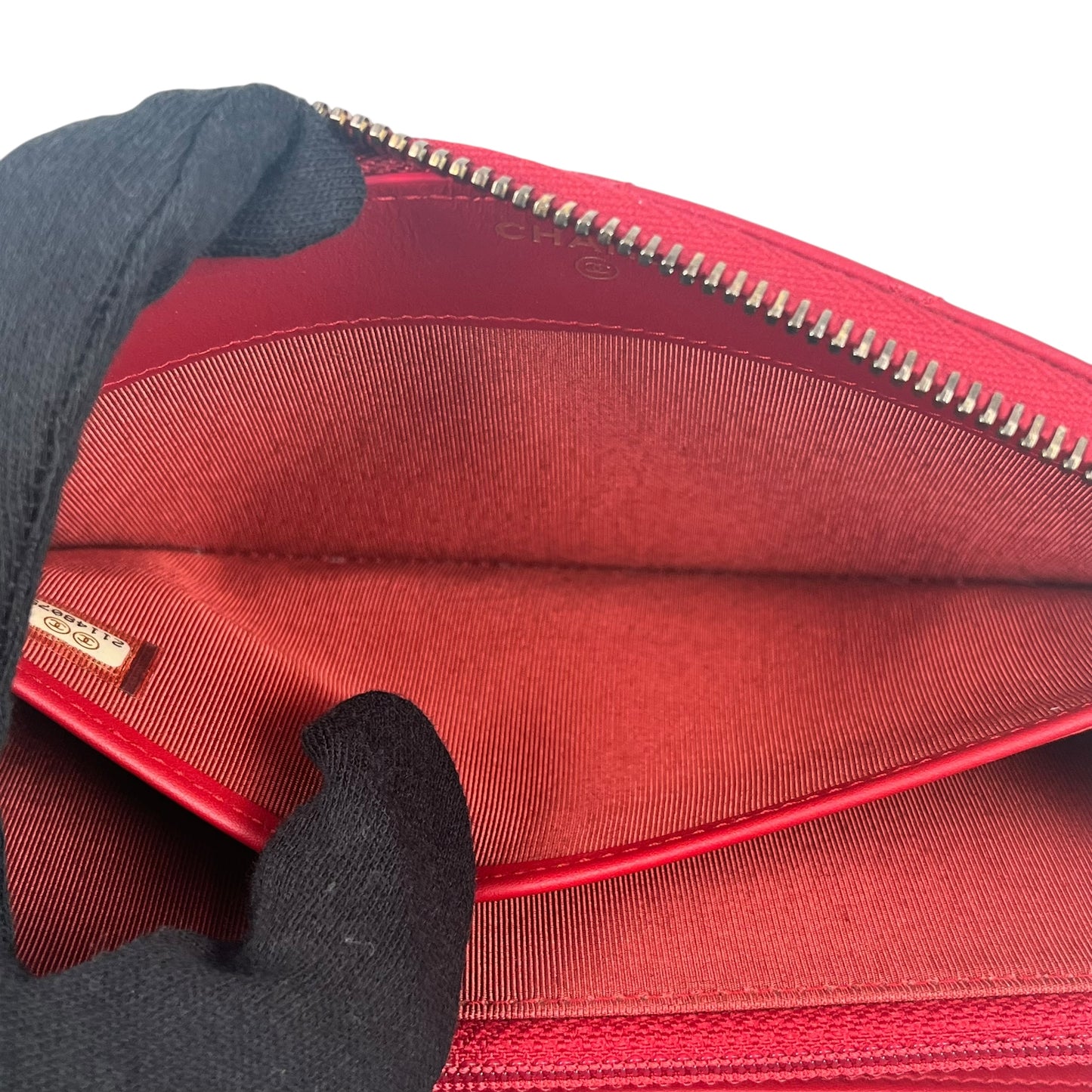 CHANEL Matelasse 2.55 Round Fastener