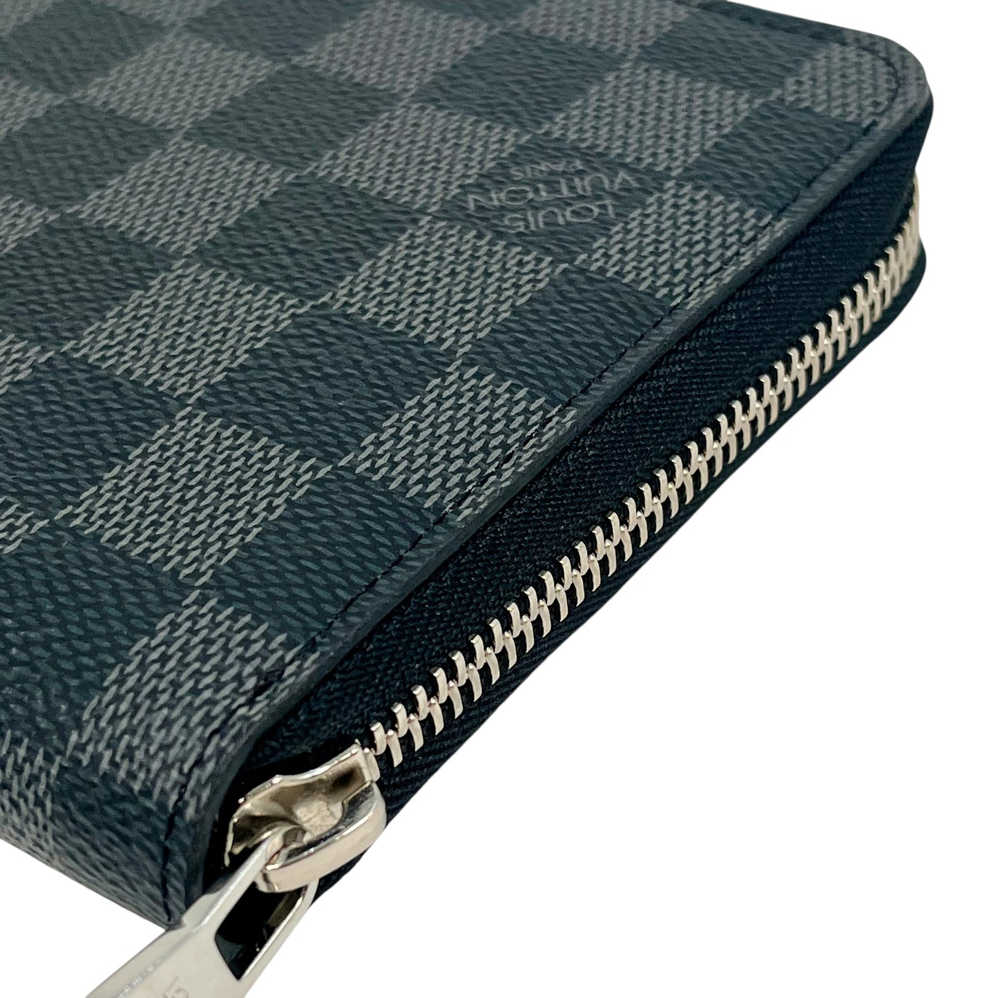 Louis Vuitton Damier Gra Phite Zippy Organizer Long Wallet - Black - CA0148
