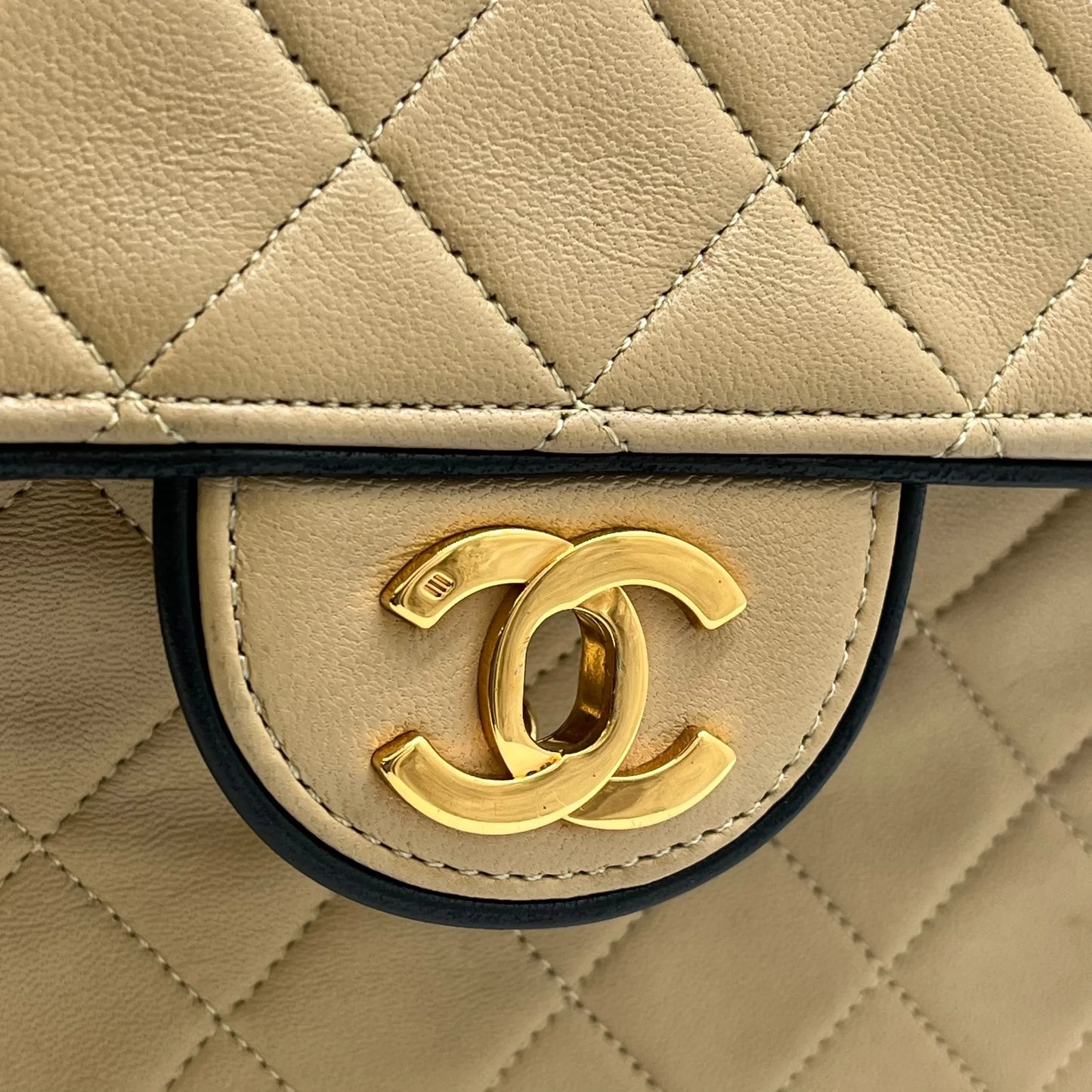 CHANEL 2.55 East West Matelasse Chain Shoulder Bag - Beige
