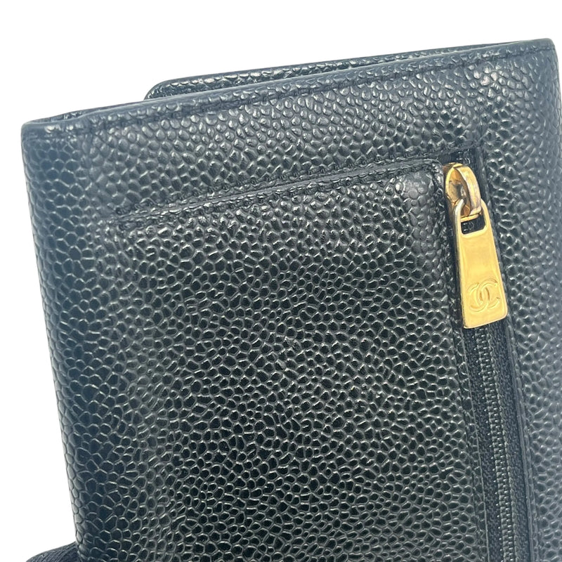 CHANEL Coco Mark Compact Wallet - Black
