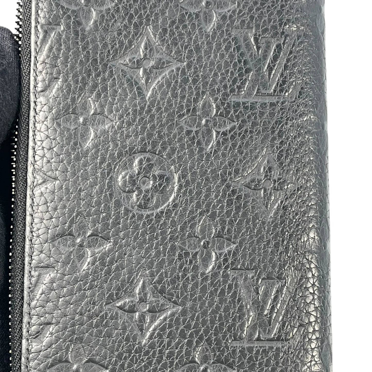 Louis Vuitton Vertical Monogram Taurillon Zippy Long Wallet - Black 