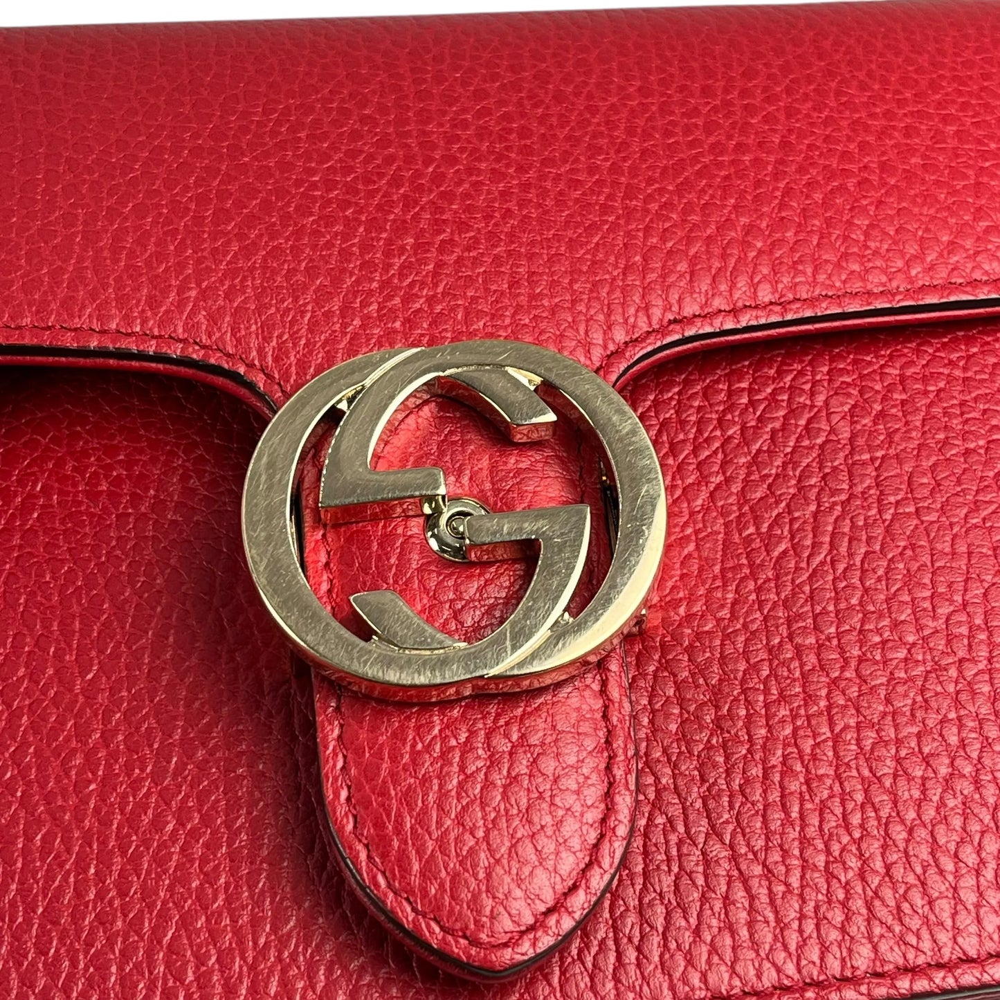 GUCCI Interloking G Shoulder Bag - Red