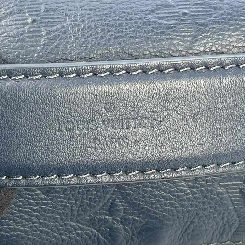 Louis Vuitton Monogram Shadow Discovery Bum Bag Body Bag - Navy