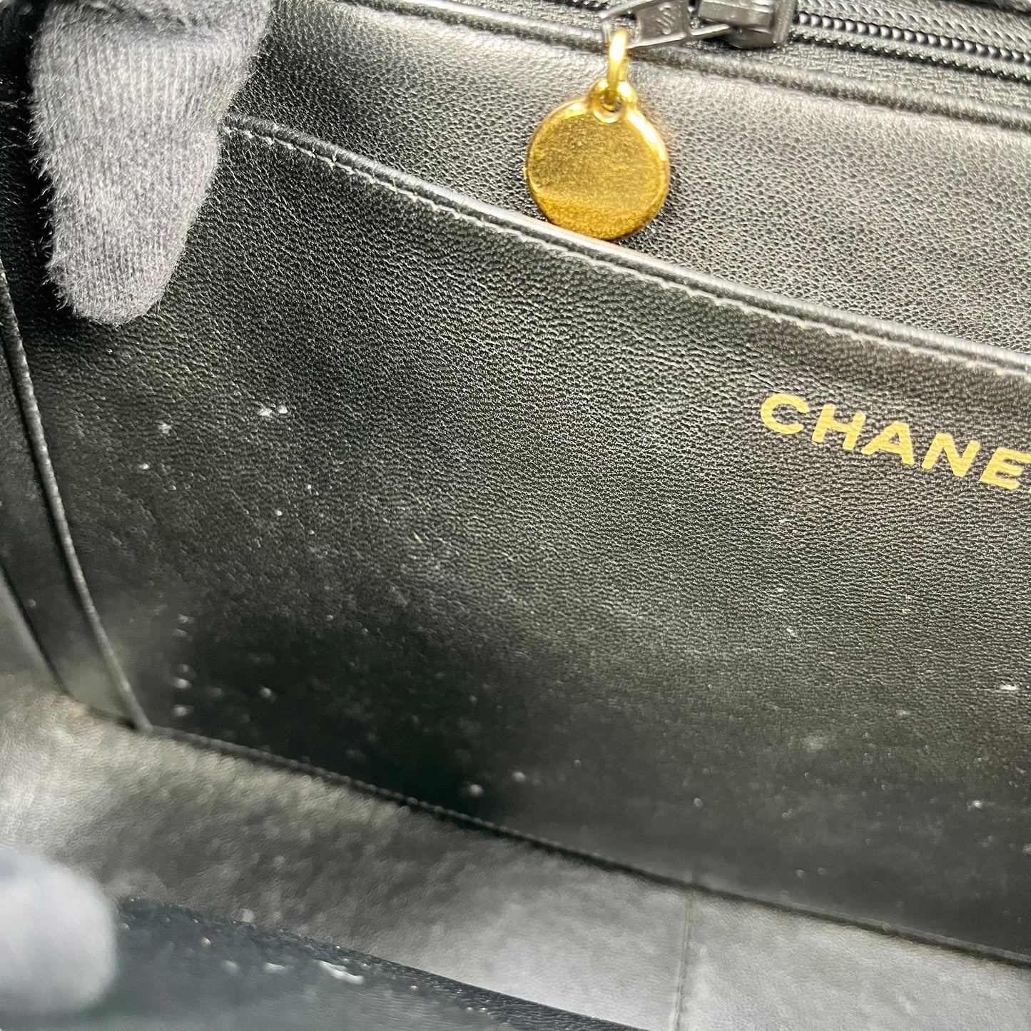 CHANEL Mademoiselle Chain Shoulder Bag - Black