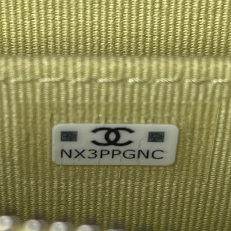 CHANEL Materasse Lambskin Coin Case - Yellow
