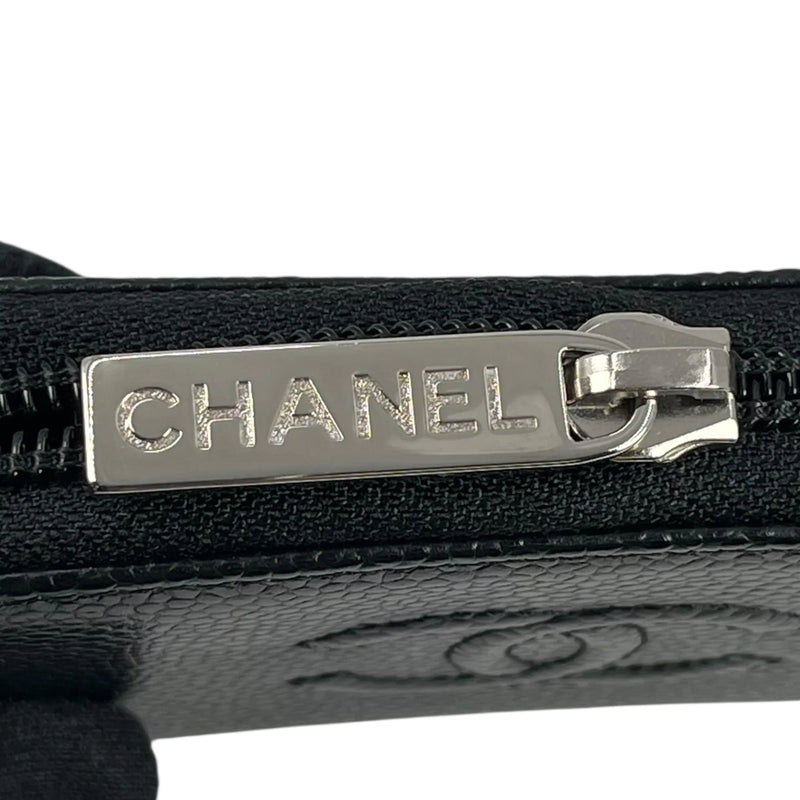 CHANEL CC Logo Caviarskin Zippy Card Case - Black