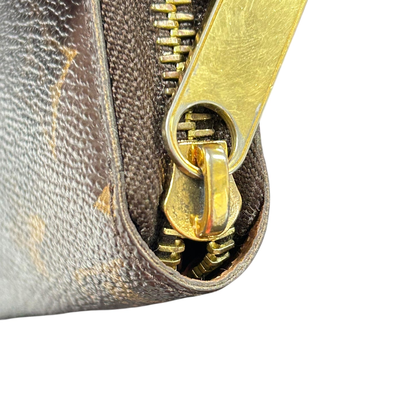 Louis Vuitton Zippy wallet