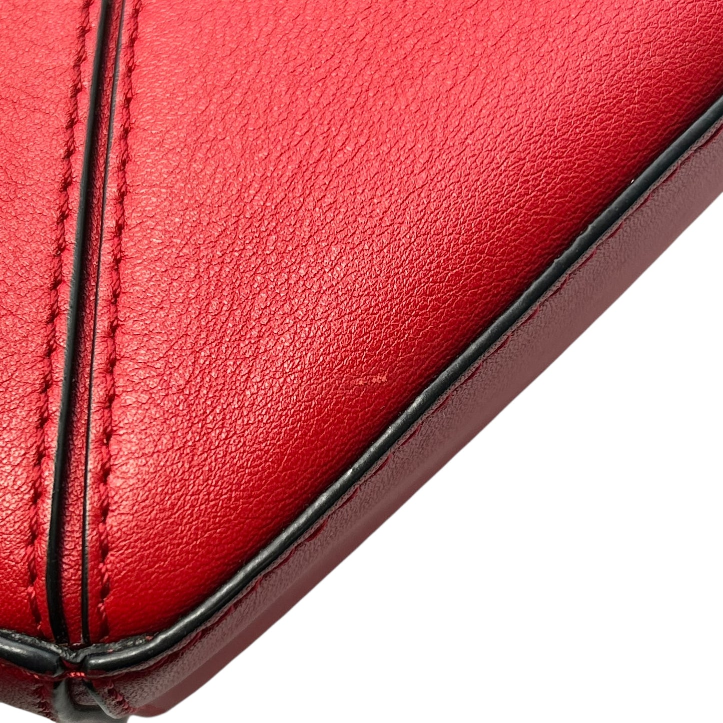 LOEWE Puzzle Mini Bag Red Hand Bag - Red