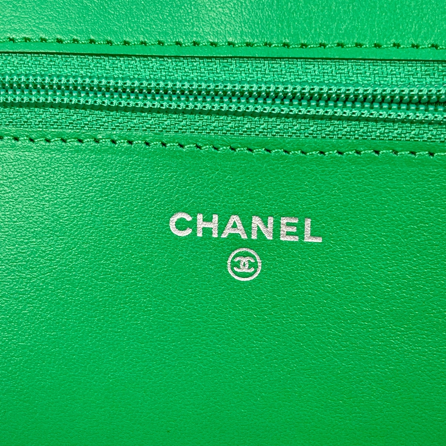 CHANEL Boy Chanel Chain Wallet