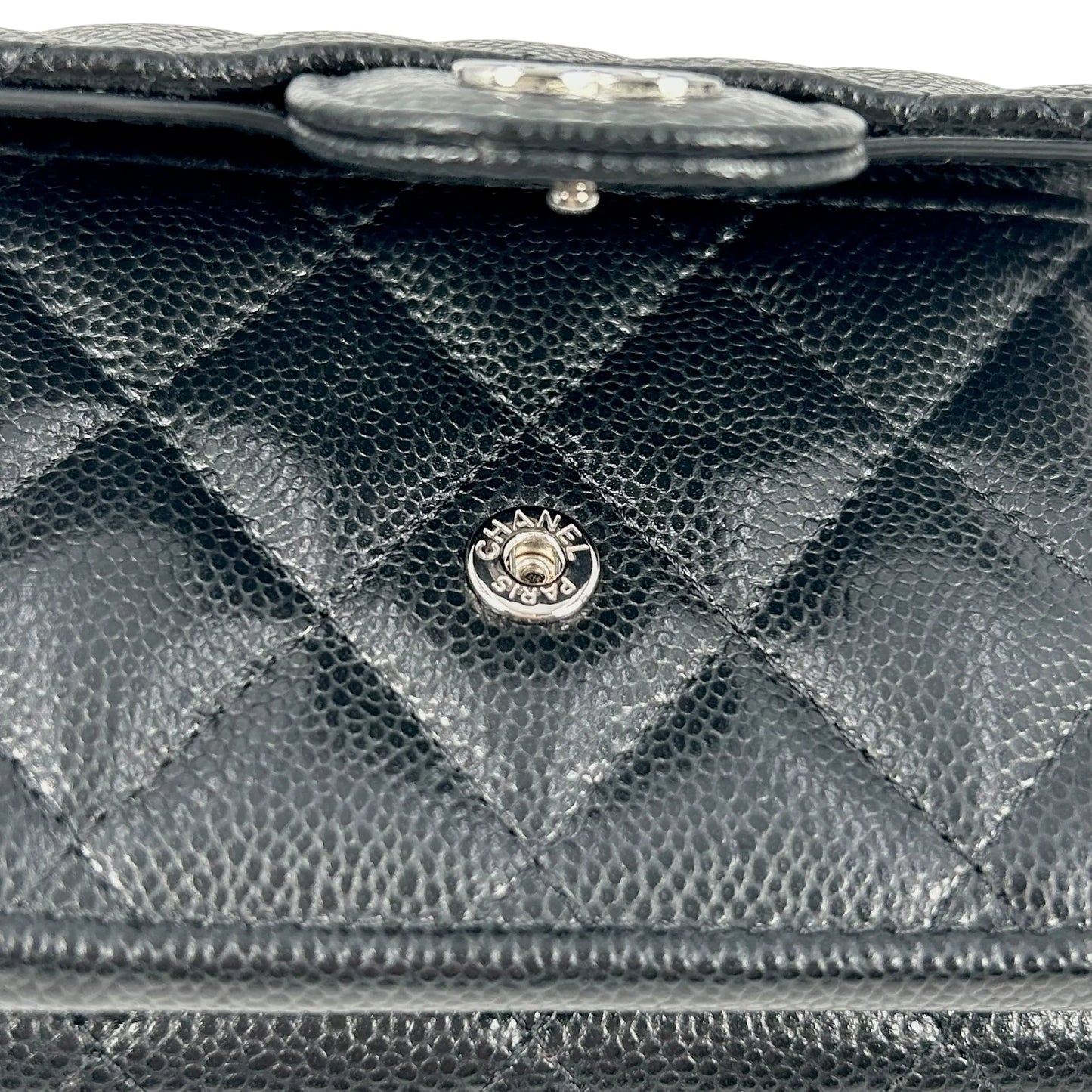 CHANEL Materasse Caviarskin Compact Wallet - Black - 35107