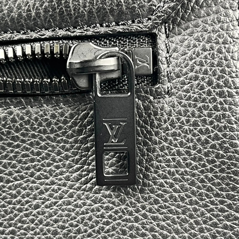 Louis Vuitton テイクオフ メッセンジャー PM カーフレザー ショルダーバッグ - ブラック