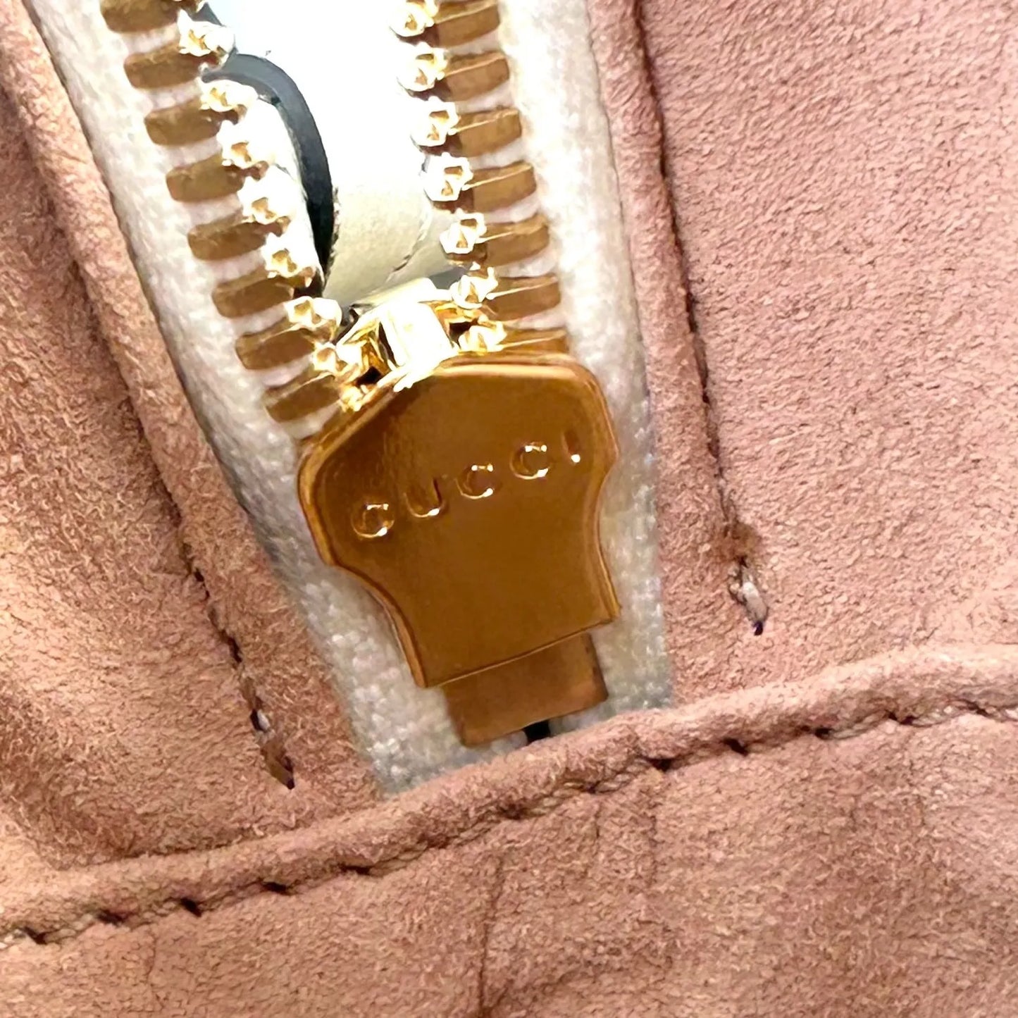 GUCCI ホースビット GGスプリーム キャンバス ショルダーバッグ - ブラウン × ホワイト