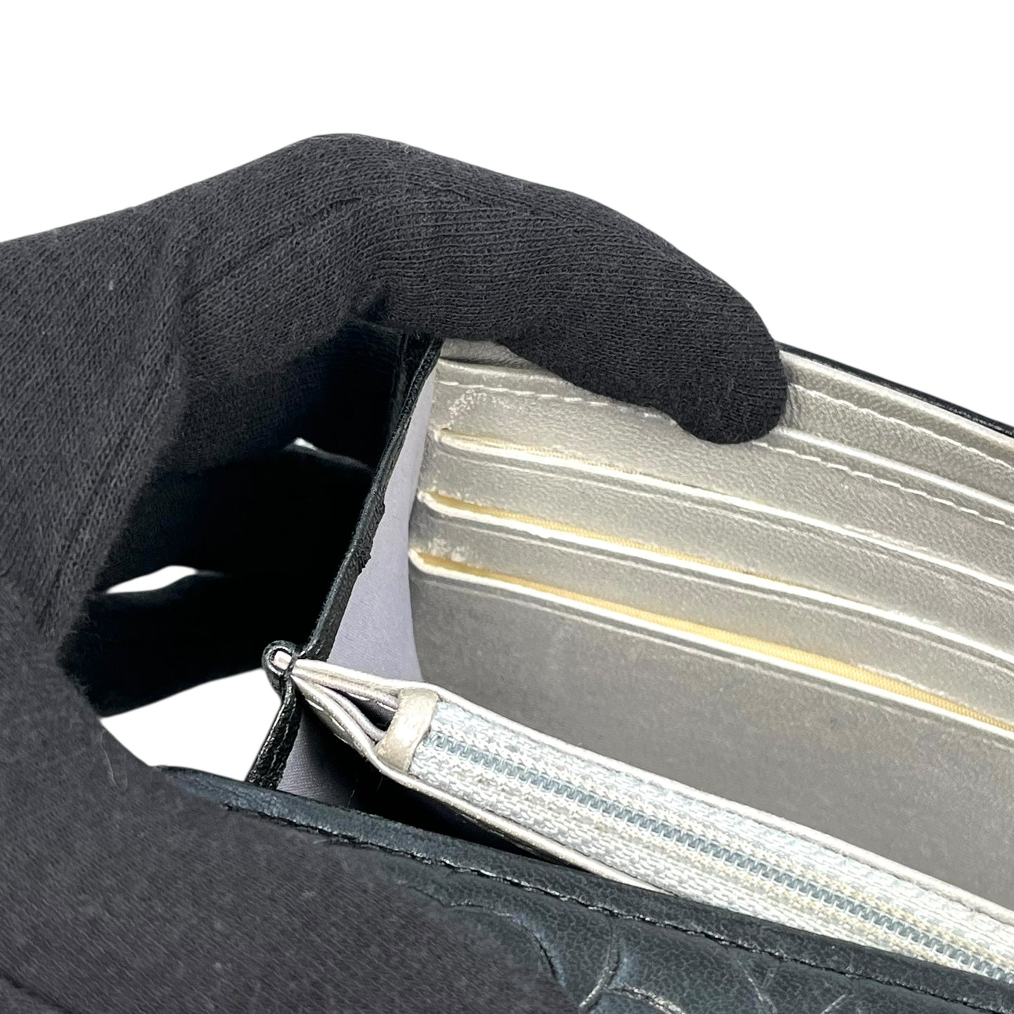 CHANEL Cocomark Camellia long wallet