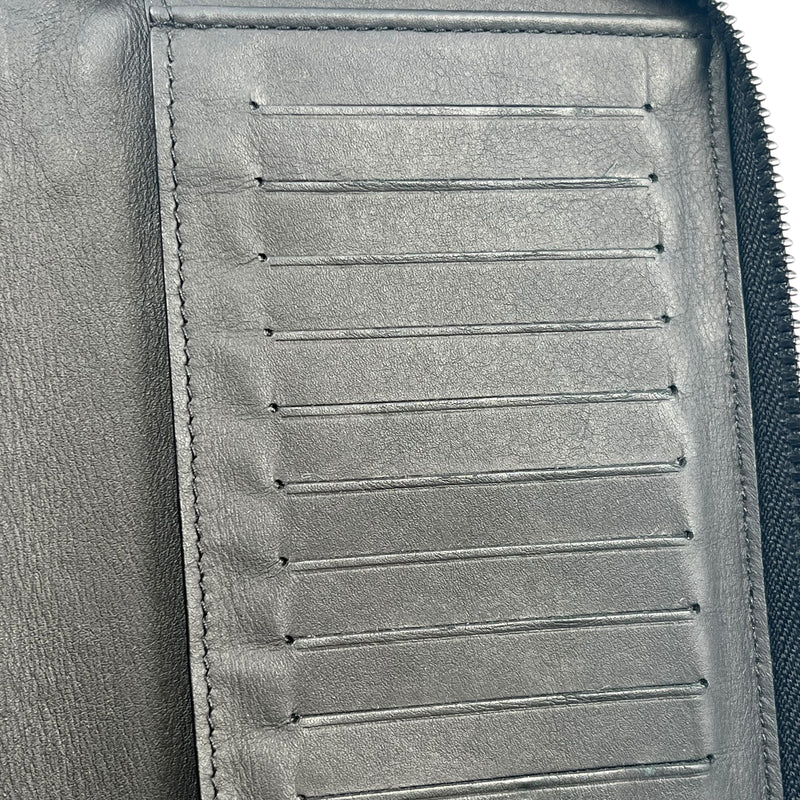 Louis Vuitton Zippy Long Wallet Vertical - Black