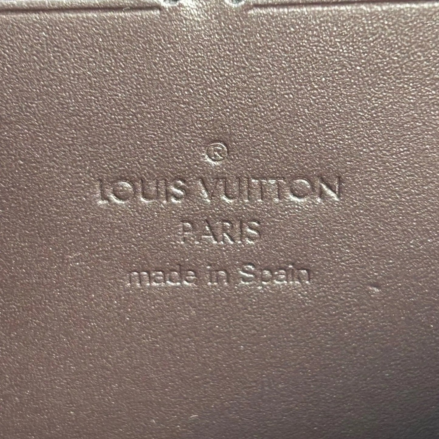 LOUIS VUITTON Portefeuille Miroir Bicolor Vernis Long Wallet - Darkbrown × Red