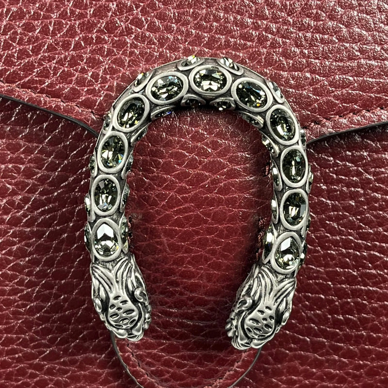 GUCCI Dionysus GG Supreme Chain Wallet - Red