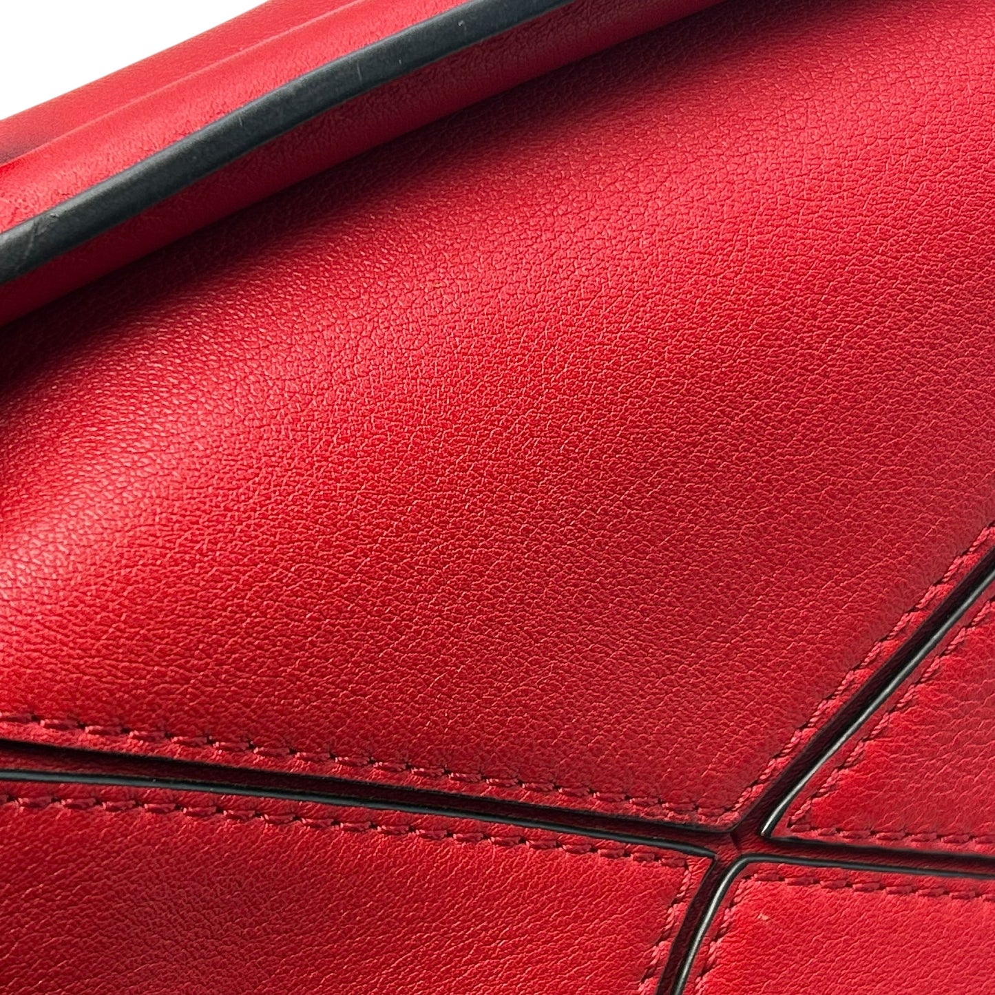 LOEWE Puzzle Mini Bag Red Hand Bag - Red