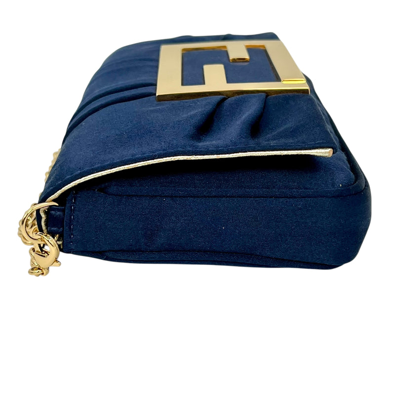 FENDI Covertible Baguette Shoulder Bag - Blue