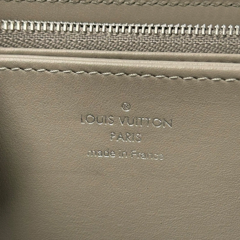 Louis Vuitton Monogram Mahina Long Wallet - Silver