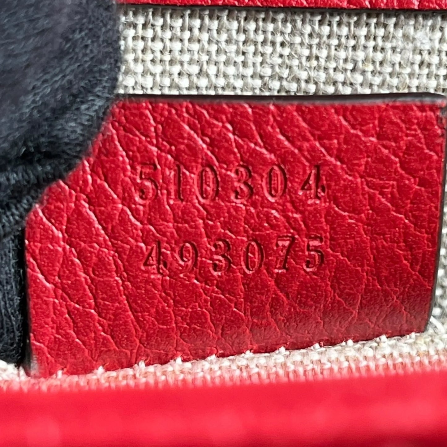 GUCCI Interloking G Shoulder Bag - Red