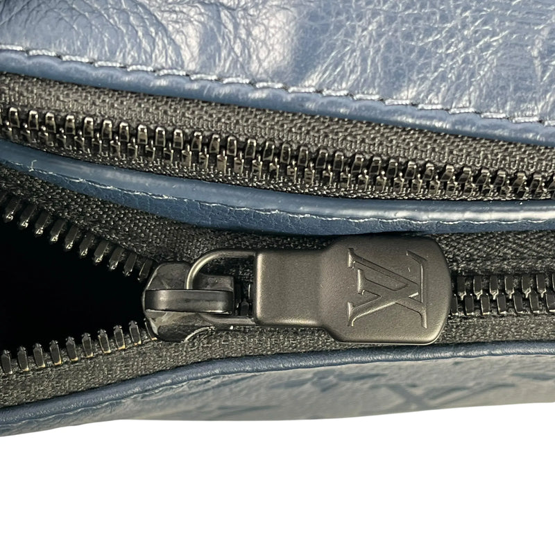 Louis Vuitton Monogram Shadow Discovery Bum Bag Body Bag - Navy