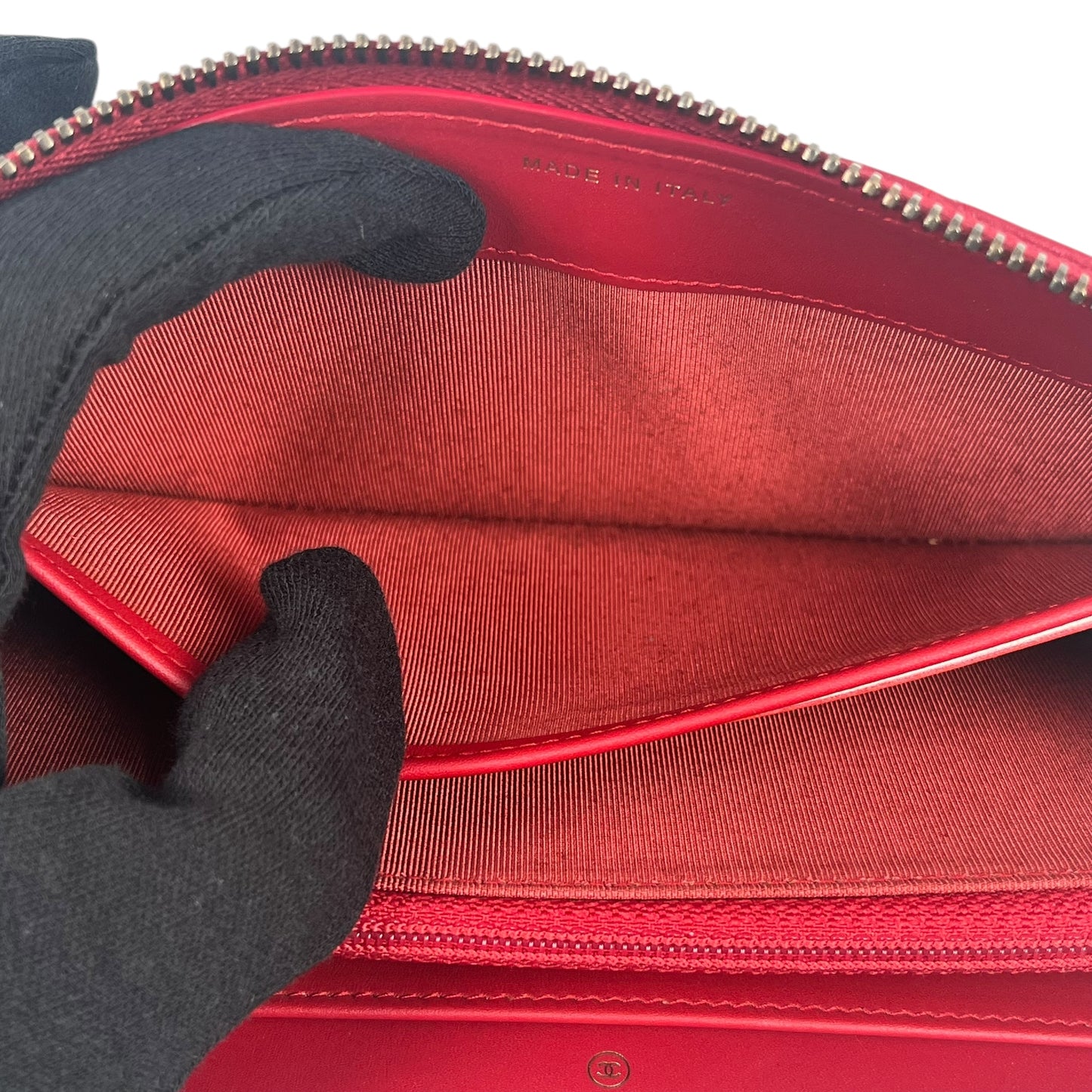 CHANEL Matelasse 2.55 Round Fastener